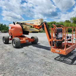 2015 JLG 450AJ Articulating Boom Lift