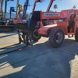 2015 SKYTRAK 6042 Forklift
