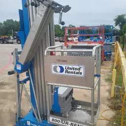 2018 Genie AWP-40SDC Pusharound Lift