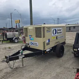 2018 Doosan P425/HP375WCUT4 Air Compressor