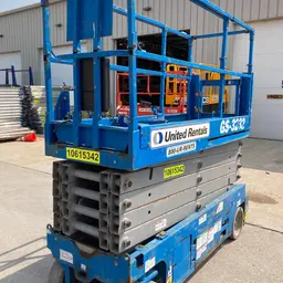 2017 Genie GS-3232 Scissor Lift