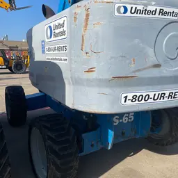 2014 Genie S-65 Boom Lift