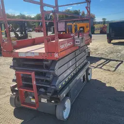 2016 Skyjack SJIII4632 Scissor Lift