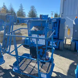 2015 Genie Z-30/20N Articulating Boom Lift