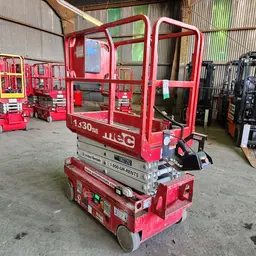 2017 MEC 1330SE Scissor Lift