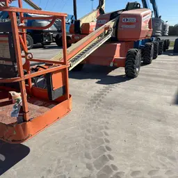 2016 JLG 400S Boom Lift