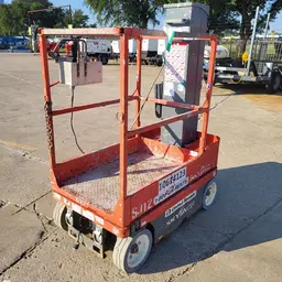2017 Skyjack SJ12 Self-Propelled One-Person Lift