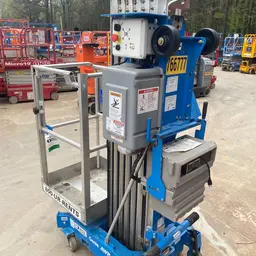 2018 Genie AWP-30SDC Pusharound Lift