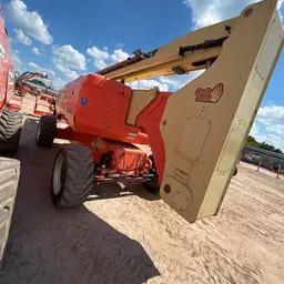 2015 JLG 800AJ Articulating Boom Lift