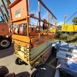 2016 JLG 3246ES Scissor Lift