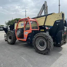 2015 JLG 1055 Forklift