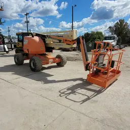 2015 JLG 450AJ Articulating Boom Lift