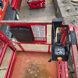 2017 MEC 4046SE Scissor Lift