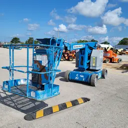 2015 Genie Z-34/22N Articulating Boom Lift