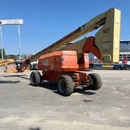 2015 JLG 800AJ Articulating Boom Lift