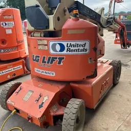 2014 JLG E400AJPN Articulating Boom Lift