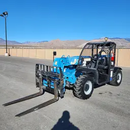 2018 Genie GTH-5519 Forklift