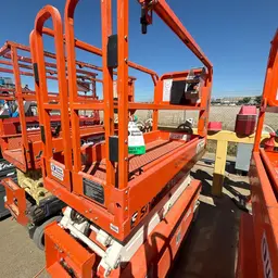 2018 Snorkel S3219E Scissor Lift