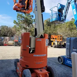 2014 JLG E300AJP Articulating Boom Lift