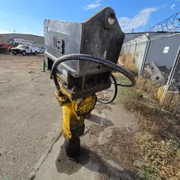 2021 Epiroc SB 452 Attachment
