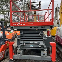 2017 Skyjack SJ8841RT Rough Terrain Scissor Lift
