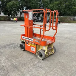 2016 JLG 1230ES Self-Propelled One-Person Lift