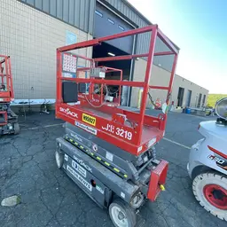 2016 Skyjack SJIII3219 Scissor Lift