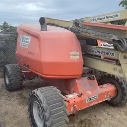 2015 JLG 450AJ Articulating Boom Lift