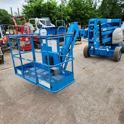 2016 Genie Z-45/25J DC Articulating Boom Lift