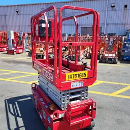 2018 MEC 1330SE Scissor Lift