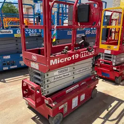 2018 MEC MICRO 19 Scissor Lift