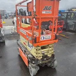 2018 JLG 1932R Scissor Lift