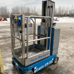 2018 Genie GR-20 Self-Propelled One-Person Lift