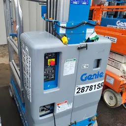 2017 Genie GR-20 Self-Propelled One-Person Lift