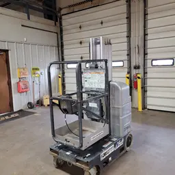 2017 JLG 20MVL Self-Propelled One-Person Lift