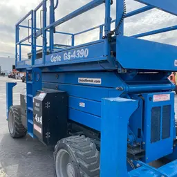 2016 Genie GS-4390 RT Rough Terrain Scissor Lift