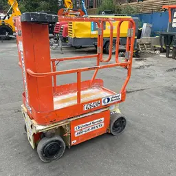 2014 JLG 1230ES Self-Propelled One-Person Lift