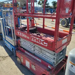 2017 MEC 1330SE Scissor Lift