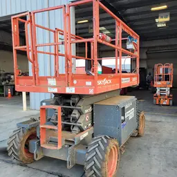 2018 Skyjack SJ6832RT Rough Terrain Scissor Lift