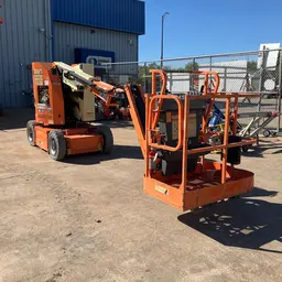 2015 JLG E300AJP Articulating Boom Lift