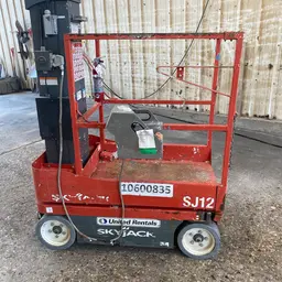 2017 Skyjack SJ12 Self-Propelled One-Person Lift