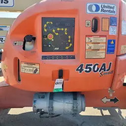 2014 JLG 450AJ Articulating Boom Lift