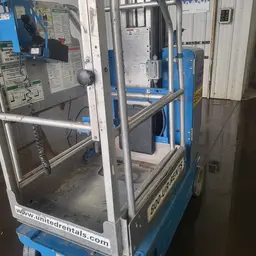 2017 Genie GR-20 Self-Propelled One-Person Lift