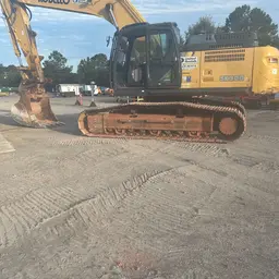 2019 Kobelco SK300LC Excavator