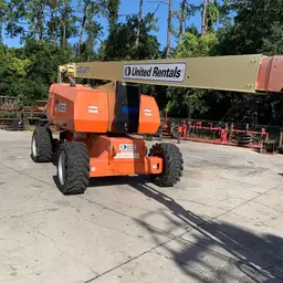 2017 JLG 800AJ Articulating Boom Lift