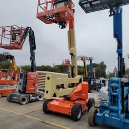 2016 JLG E450AJ Articulating Boom Lift