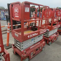 2017 MEC 1330SE Scissor Lift