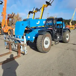 2015 Genie GTH-844 Forklift