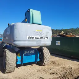 2016 Genie S-125 Boom Lift