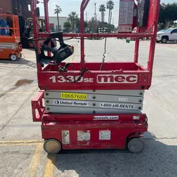 2017 MEC 1330SE Scissor Lift